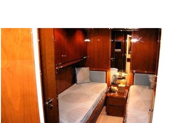 Fairline Squadron 62, 18,90 m, 2000, France Ref YT7988